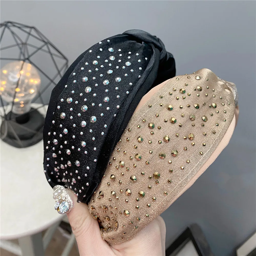 New Fashion Wide Side Hairband Adult Soft Chiffon Rhinestone Inlay Headband Top Quality Turban Women Hair Accessories
New Fashion Wide Side Hairband Adult Soft Chiffon Rhinestone Inlay Headband Top Quality Turban Women Hair Accessories