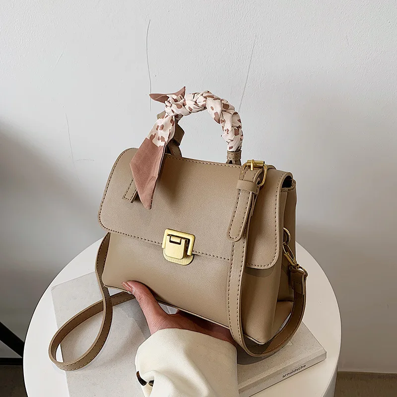 Minority Design Spring Fashion Handbag Women's 2022 New High-grade One Shoulder Messenger Bag Popular Small Square Bag
Minority Design Spring Fashion Handbag Women's 2022 New High-grade One Shoulder Messenger Bag Popular Small Square Bag