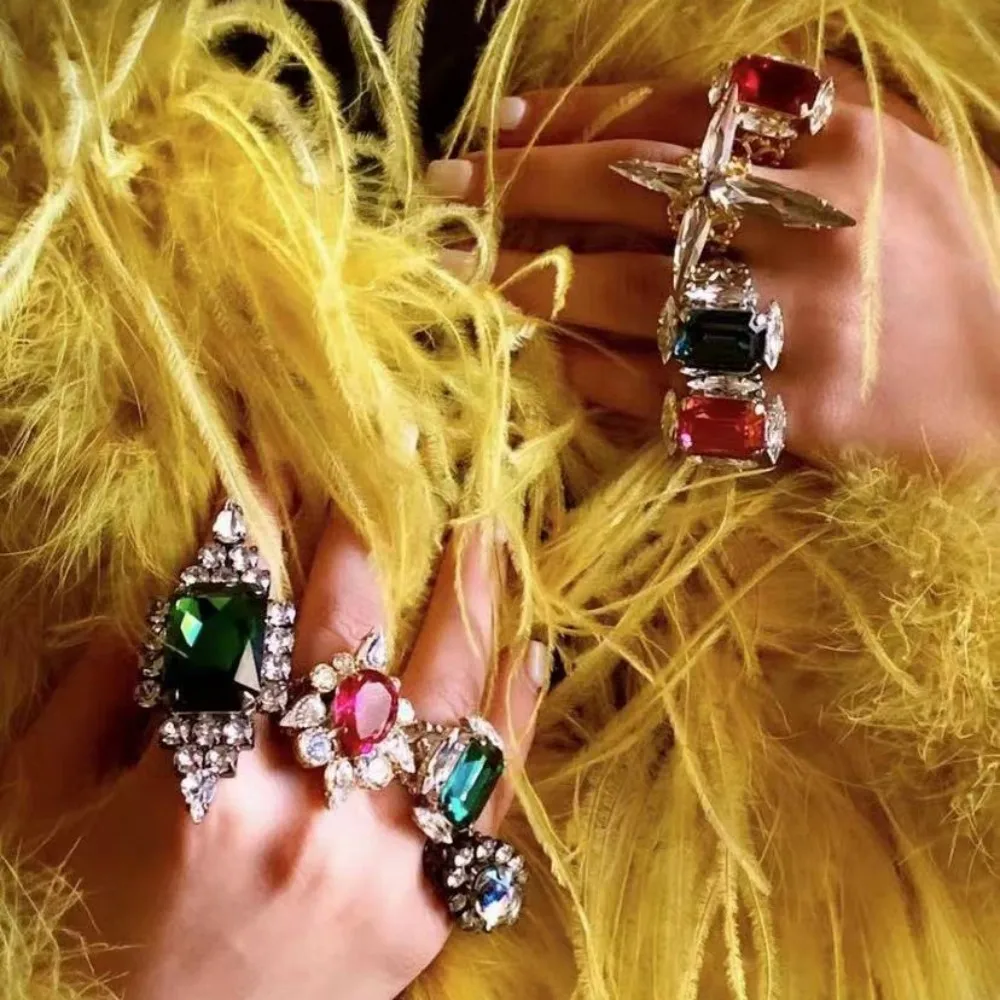 Colorful Acrylic Big Green Square Crystal Finger Cuff Rings for Women Adjustable Rhinestone Geometric Open Ring Wedding Jewelry
Colorful Acrylic Big Green Square Crystal Finger Cuff Rings for Women Adjustable Rhinestone Geometric Open Ring Wedding Jewelry