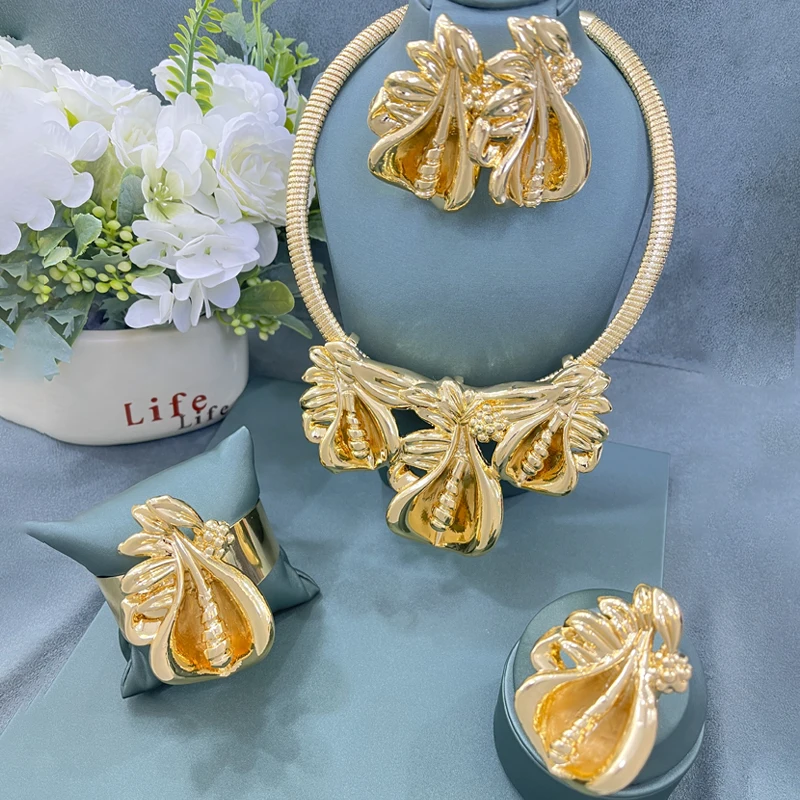 Dubai Gold Color Necklace Earrings Set Unique 24k Gold Plated Jewelry Nigeria Bride Wedding Party Accessories
Dubai Gold Color Necklace Earrings Set Unique 24k Gold Plated Jewelry Nigeria Bride Wedding Party Accessories