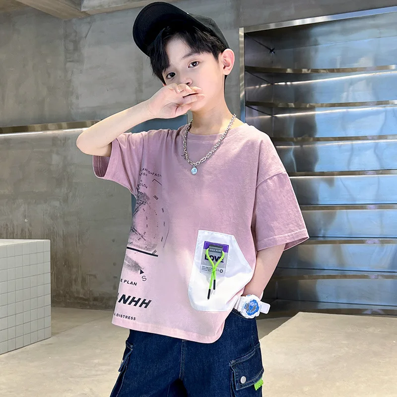 Children's summer clothes boys' short-sleeved T-shirts 2022 new cotton tide brand tops in big children's fashionable and loose
Children's summer clothes boys' short-sleeved T-shirts 2022 new cotton tide brand tops in big children's fashionable and loose