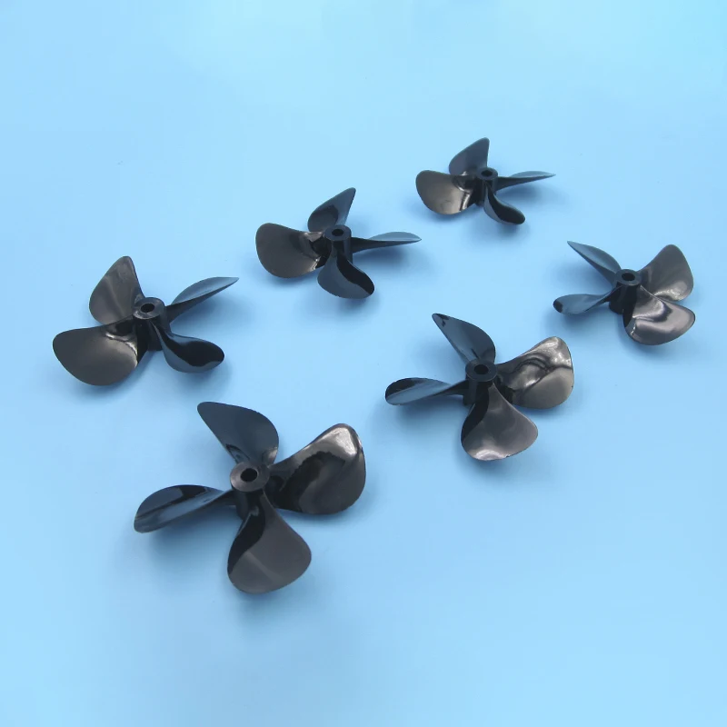 4 мм RC лодка четыре лопасти весло 4 лопасти положительный и обратный лодочный пропеллер высокая прочность винт 6 доступных размеров d50 мм 55 мм... 
4 мм RC лодка четыре лопасти весло 4 лопасти положительный и обратный лодочный пропеллер высокая прочность винт 6 доступных размеров d50 мм 55 мм...
