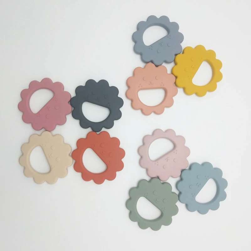 Детский силиконовый Прорезыватель для зубов в форме цветка с бусинами
Детский силиконовый Прорезыватель для зубов в форме цветка с бусинами