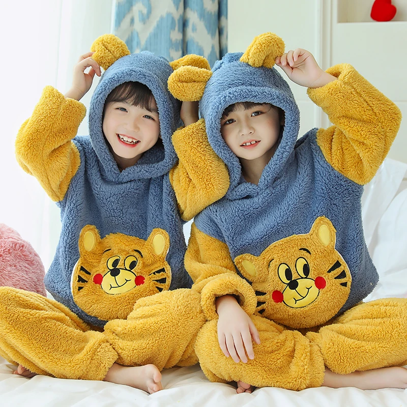 Hooded Wear Thicken Plush Pajamas Winter Warm Girls Sleepwear Flannel Kids Boys Pijama Christmas Outfits Nightwear Coral Fleece
Hooded Wear Thicken Plush Pajamas Winter Warm Girls Sleepwear Flannel Kids Boys Pijama Christmas Outfits Nightwear Coral Fleece