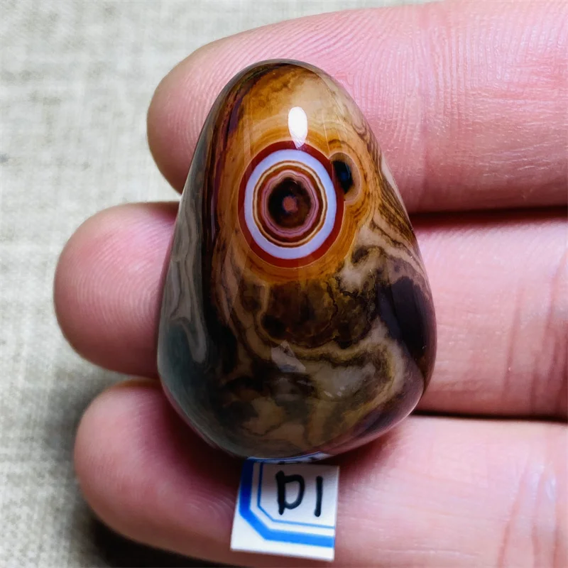 Natural Silk Wrapped Agate Eye Energy Chakra Gemstone Spiritual Crystal Healing Halloween Decoration
Natural Silk Wrapped Agate Eye Energy Chakra Gemstone Spiritual Crystal Healing Halloween Decoration