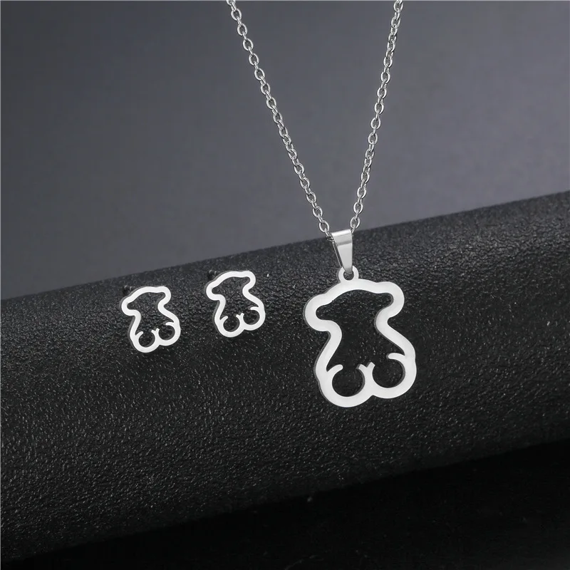 New fashion stud necklace set feminine temperament everything stainless steel cute animal ear accessories clavicle chain three-p
New fashion stud necklace set feminine temperament everything stainless steel cute animal ear accessories clavicle chain three-p