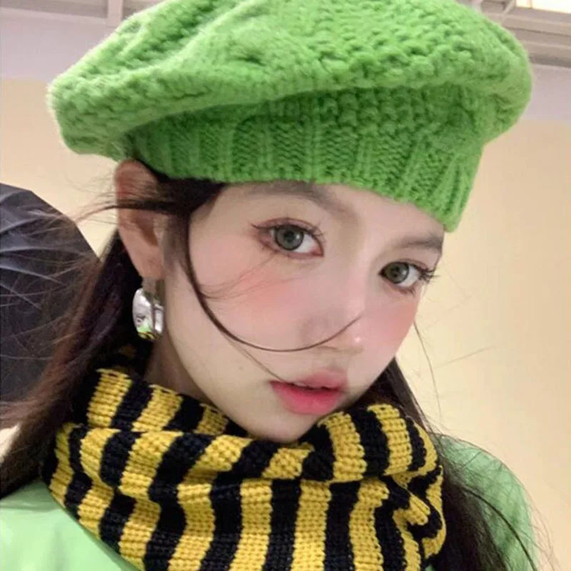 

Korean Vintage Twist Knitted Woolen Hat Female Autumn And Winter Breathable Hollowed Out Candy-colored Beret Painter's Hat