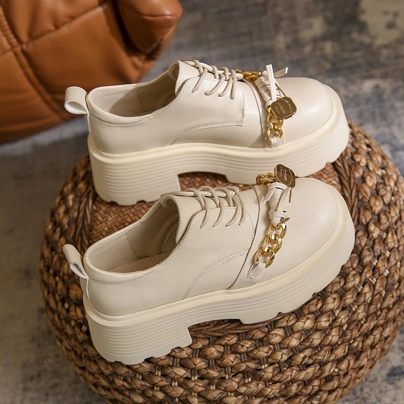 Mixed Colors Lace-up Oxford Shoes Female Flats Square Toe Thick Heels Loafers Metal Chain Small Leather Shoes for Women
Mixed Colors Lace-up Oxford Shoes Female Flats Square Toe Thick Heels Loafers Metal Chain Small Leather Shoes for Women