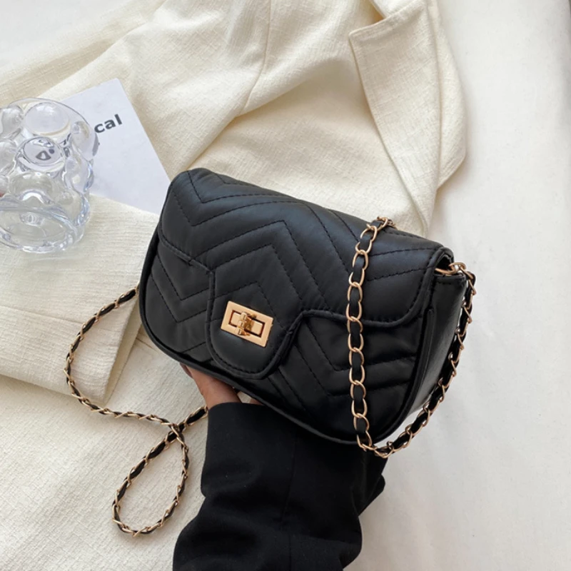 Повседневные женские сумки на плечо в стиле ретро, роскошные дизайнерские дамские сумочки из мягкой кожи на цепочке, Клатчи через плечо 
Повседневные женские сумки на плечо в стиле ретро, роскошные дизайнерские дамские сумочки из мягкой кожи на цепочке, Клатчи через плечо