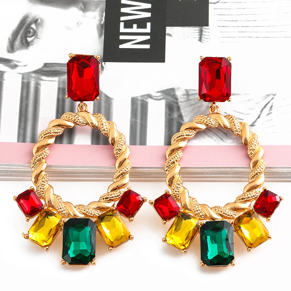 New Design Geometric Metal Colorful Crystal Earrings High-Quality Fashion Rhinestones Jewelry Accessories for Women 2022
New Design Geometric Metal Colorful Crystal Earrings High-Quality Fashion Rhinestones Jewelry Accessories for Women 2022