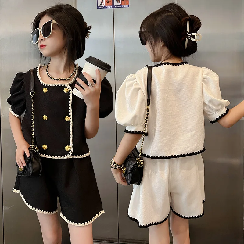 Girls Net Red Fashion Small Fragrance Suit 2022 Summer Double Breasted Top High Waist Thin Wide Leg Shorts Two Piece Trendy
Girls Net Red Fashion Small Fragrance Suit 2022 Summer Double Breasted Top High Waist Thin Wide Leg Shorts Two Piece Trendy