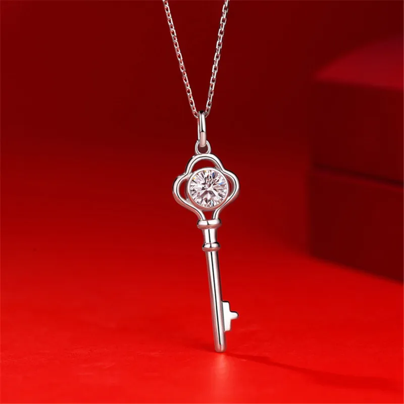 Real Moissanite Key Neck Chain 1 Carat Lab Grown Diamond Choker Women's 925 Sterling Silver Necklace Luxury Quality Jewelry Gift
Real Moissanite Key Neck Chain 1 Carat Lab Grown Diamond Choker Women's 925 Sterling Silver Necklace Luxury Quality Jewelry Gift