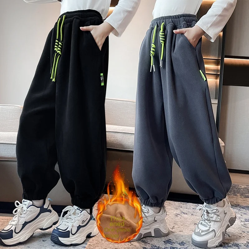 Girls Loose Sports Pants for Kids Velvet PantsFleece-Lined 2022 New Winter Children's Loose High Waist Sweatpants Winter Unisex
Girls Loose Sports Pants for Kids Velvet PantsFleece-Lined 2022 New Winter Children's Loose High Waist Sweatpants Winter Unisex