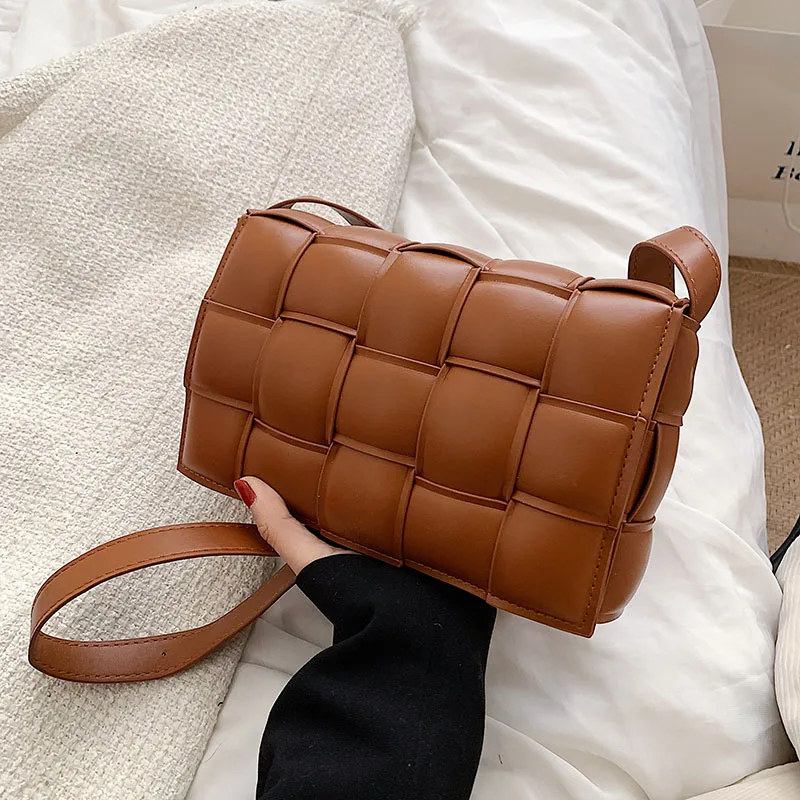 Fashion Crossbody Bag Women's Shoulder Bags for Ladies Simplicity Purse Trend Large Lattice Weaving Soft Small Square Handbag
Fashion Crossbody Bag Women's Shoulder Bags for Ladies Simplicity Purse Trend Large Lattice Weaving Soft Small Square Handbag