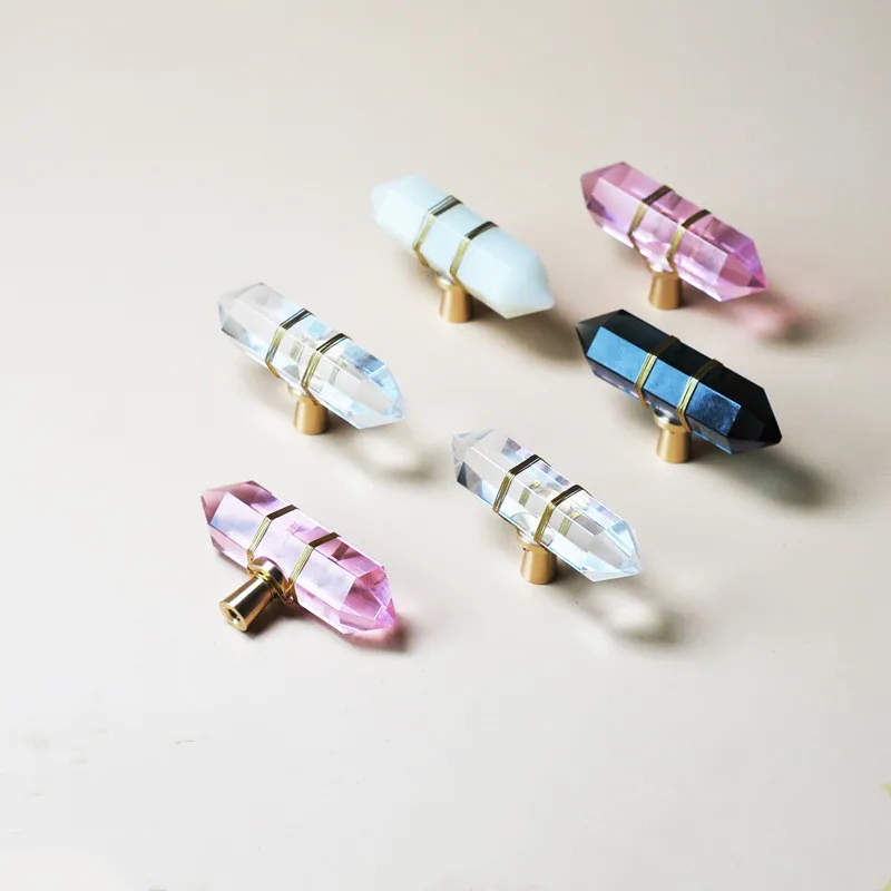 Новая яркая Хрустальная + латунная ручка, креативные дверные ручки для шкафа, шкафа, выдвижные ящики, искусственная фурнитура
Новая яркая Хрустальная + латунная ручка, креативные дверные ручки для шкафа, шкафа, выдвижные ящики, искусственная фурнитура