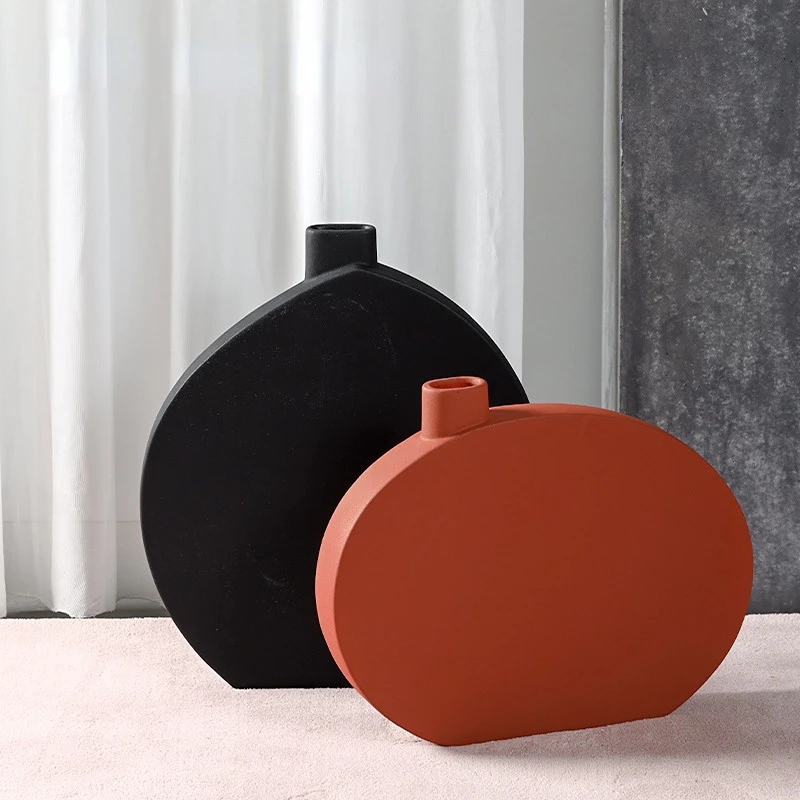 Modern Japanese Style Flat Ceramic Vase Living Room Sample Room Flower Decoration
Modern Japanese Style Flat Ceramic Vase Living Room Sample Room Flower Decoration