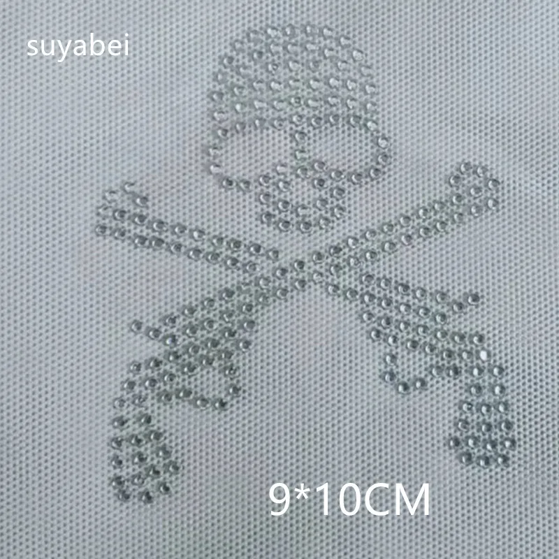 2pc/lot Little skull Applique Iron On Rhinestone Transfer iron on applique patches hot fix rhinestone transfer motifs
2pc/lot Little skull Applique Iron On Rhinestone Transfer iron on applique patches hot fix rhinestone transfer motifs