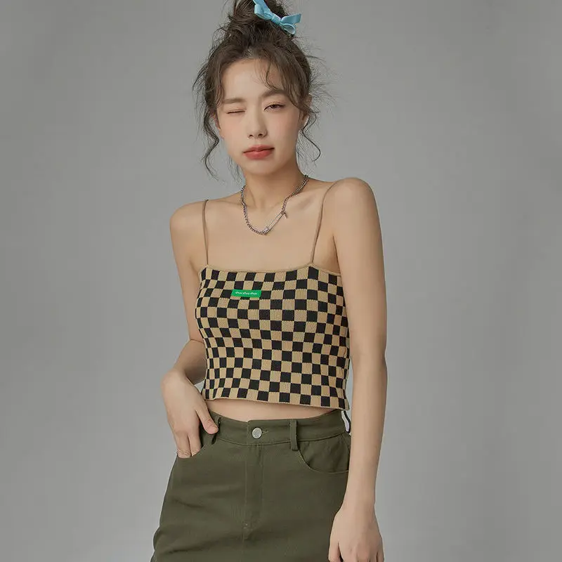 Summer New Women's Temperament Commuter All-match Street Slim Top Checkerboard Knitted Slim Camisole
Summer New Women's Temperament Commuter All-match Street Slim Top Checkerboard Knitted Slim Camisole