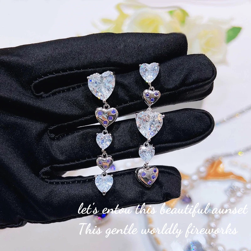 Длинные серьги-подвески в форме сердца в Корейском стиле, инкрустация, ослепительный кубический цирконий, креативный дизайн, нестандартные...
Длинные серьги-подвески в форме сердца в Корейском стиле, инкрустация, ослепительный кубический цирконий, креативный дизайн, нестандартные...