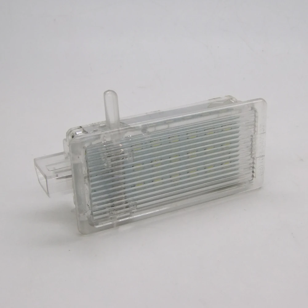 High Quality Car LED Glove Box Lamp White Light White Light Energy Saving Glove Box Lamp For BMW E46/E53/E82/E83/E87
High Quality Car LED Glove Box Lamp White Light White Light Energy Saving Glove Box Lamp For BMW E46/E53/E82/E83/E87