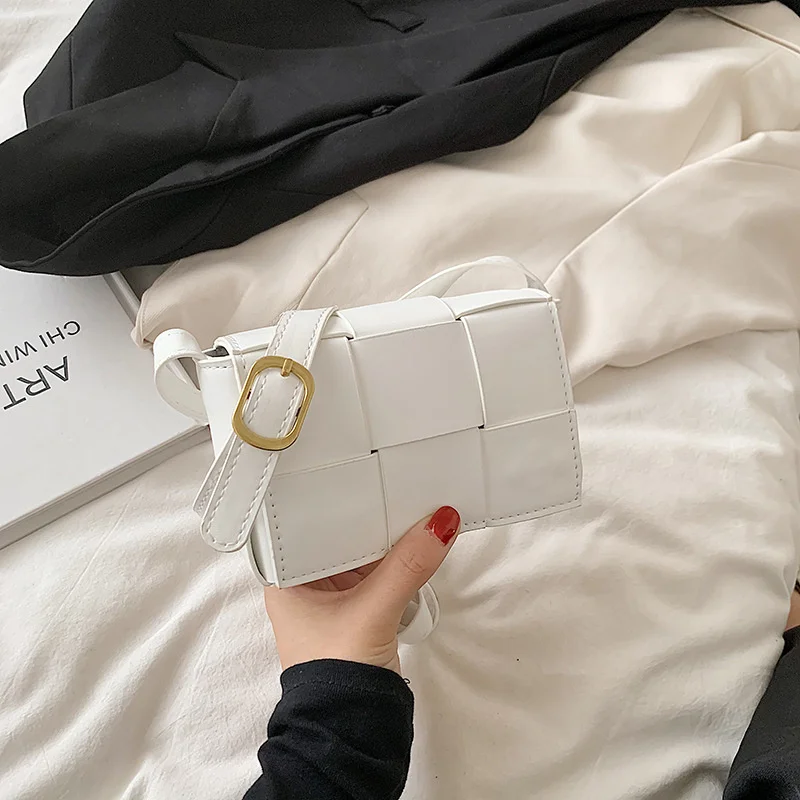 Fashion bag female summer 2021 new fashion bag single shoulder bag woven fashion simple messenger bag small square bag
Fashion bag female summer 2021 new fashion bag single shoulder bag woven fashion simple messenger bag small square bag