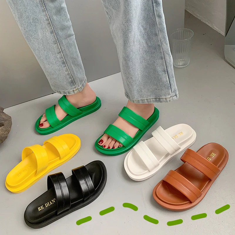 Flat Shoes Female House Slippers Platform Slides Summer Clogs Woman Pantofle Low Beach 2022 PU Rome Female Shoes House Slippers
Flat Shoes Female House Slippers Platform Slides Summer Clogs Woman Pantofle Low Beach 2022 PU Rome Female Shoes House Slippers