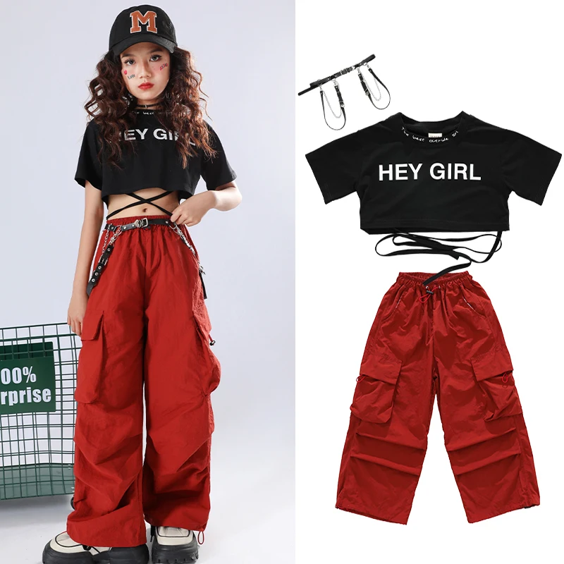 2023 Modern Jazz Dance Performance Costumes For Kids Black Crop Tops Red Cargo Pants Streetwear Girls Hip Hop Clothing DQS13307
2023 Modern Jazz Dance Performance Costumes For Kids Black Crop Tops Red Cargo Pants Streetwear Girls Hip Hop Clothing DQS13307