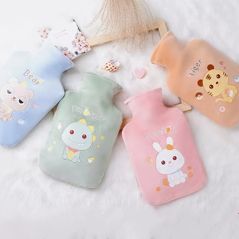Cartoon Hot Water Bag with Plush Cover 500ml 1000ml 2000ml Kawaii Water-filling PVC Bag Winter Hand Feet Warming Heat Protection
Cartoon Hot Water Bag with Plush Cover 500ml 1000ml 2000ml Kawaii Water-filling PVC Bag Winter Hand Feet Warming Heat Protection
