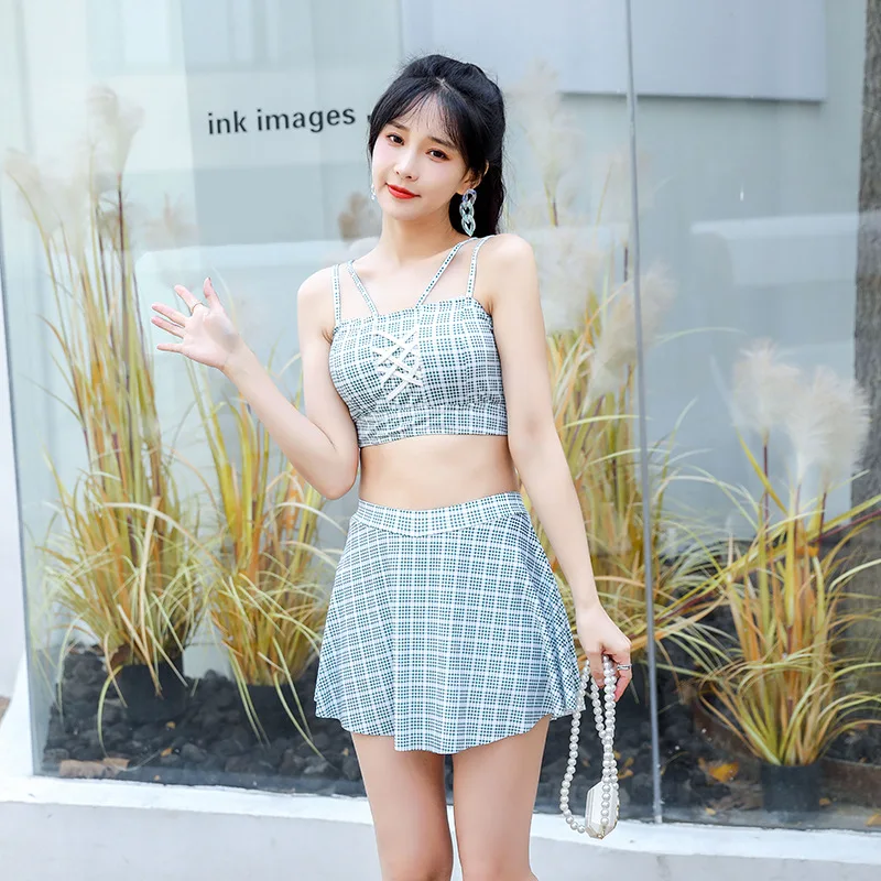 New Korean Cute Swimsuit Fashion Sexy Split Swimsuit Female Small Bust Bikini Yellow Blue Red Girl Bikinie Dropshipping
New Korean Cute Swimsuit Fashion Sexy Split Swimsuit Female Small Bust Bikini Yellow Blue Red Girl Bikinie Dropshipping