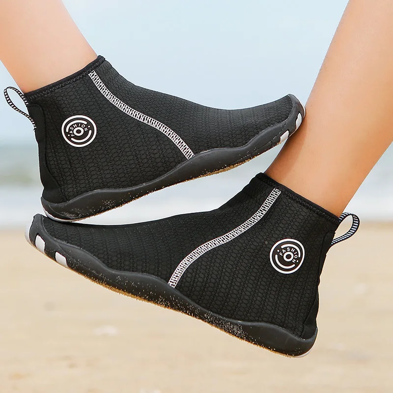 Diving Socks High Top Barefoot Water Shoes Swim Sandal Men Beach Aqua Shoe Women Drainage Wading Sneaker Fitness Fishing Surfing
Diving Socks High Top Barefoot Water Shoes Swim Sandal Men Beach Aqua Shoe Women Drainage Wading Sneaker Fitness Fishing Surfing