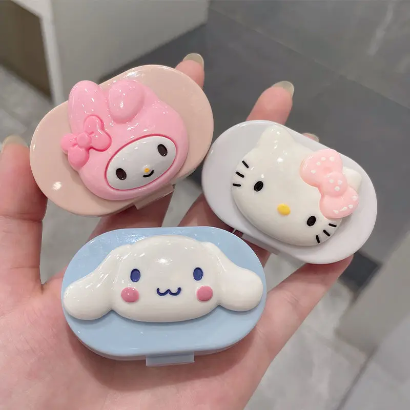 Чехол для контактных линз Sanrio Hello Kitty My Melody Kuromi, чехол для девушек с рисунком из мультфильма, коричная фотобумага, герметичная портативная
Чехол для контактных линз Sanrio Hello Kitty My Melody Kuromi, чехол для девушек с рисунком из мультфильма, коричная фотобумага, герметичная портативная