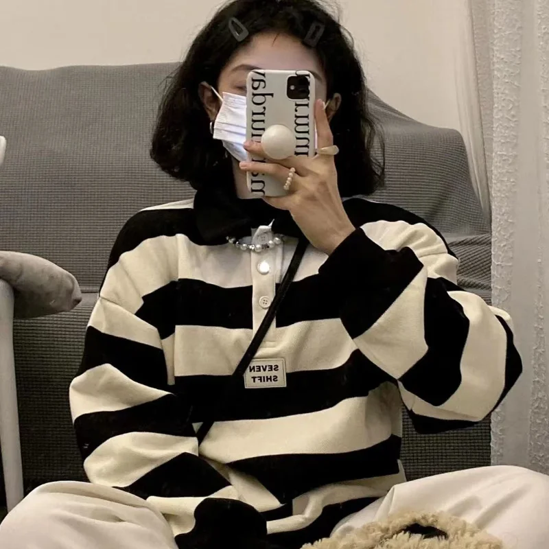 Deeptown Harajuku Fashion Oversized Striped Pullover Hoodies Women Korean Streetwear Polo Sweatshirts Female Long Sleeve Tops
Deeptown Harajuku Fashion Oversized Striped Pullover Hoodies Women Korean Streetwear Polo Sweatshirts Female Long Sleeve Tops