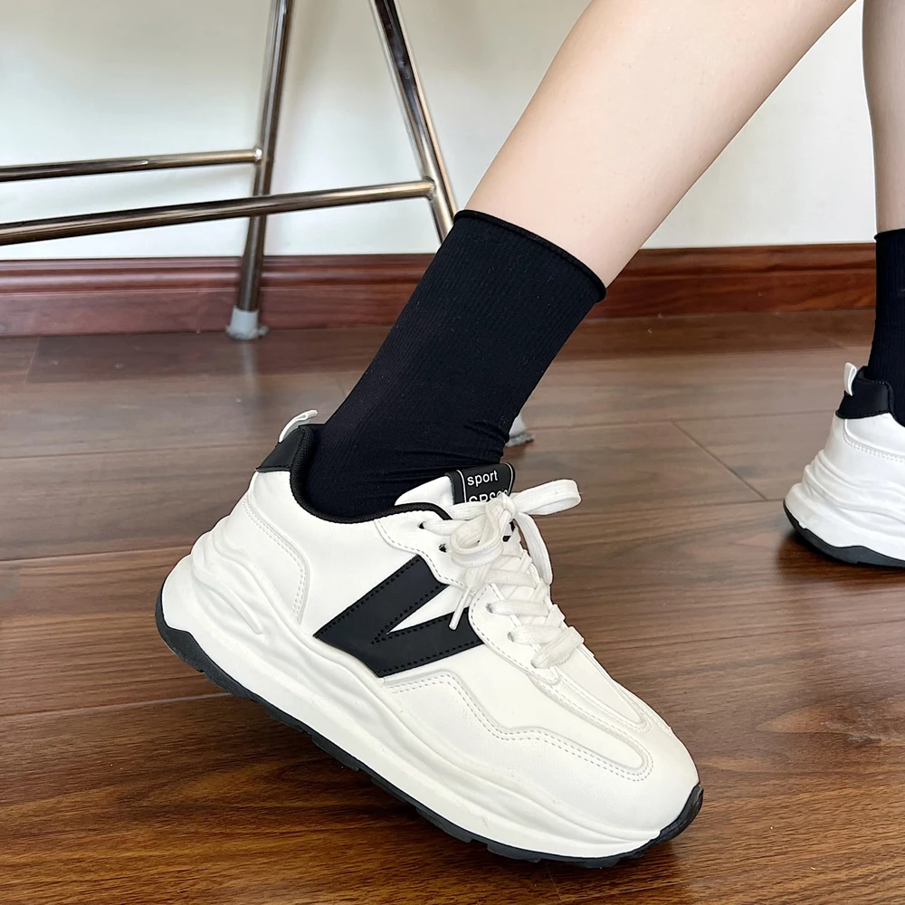 ins thick sole heighting shoes women's 2023 spring autumn patchwork niche color trainers German training shoes women
ins thick sole heighting shoes women's 2023 spring autumn patchwork niche color trainers German training shoes women