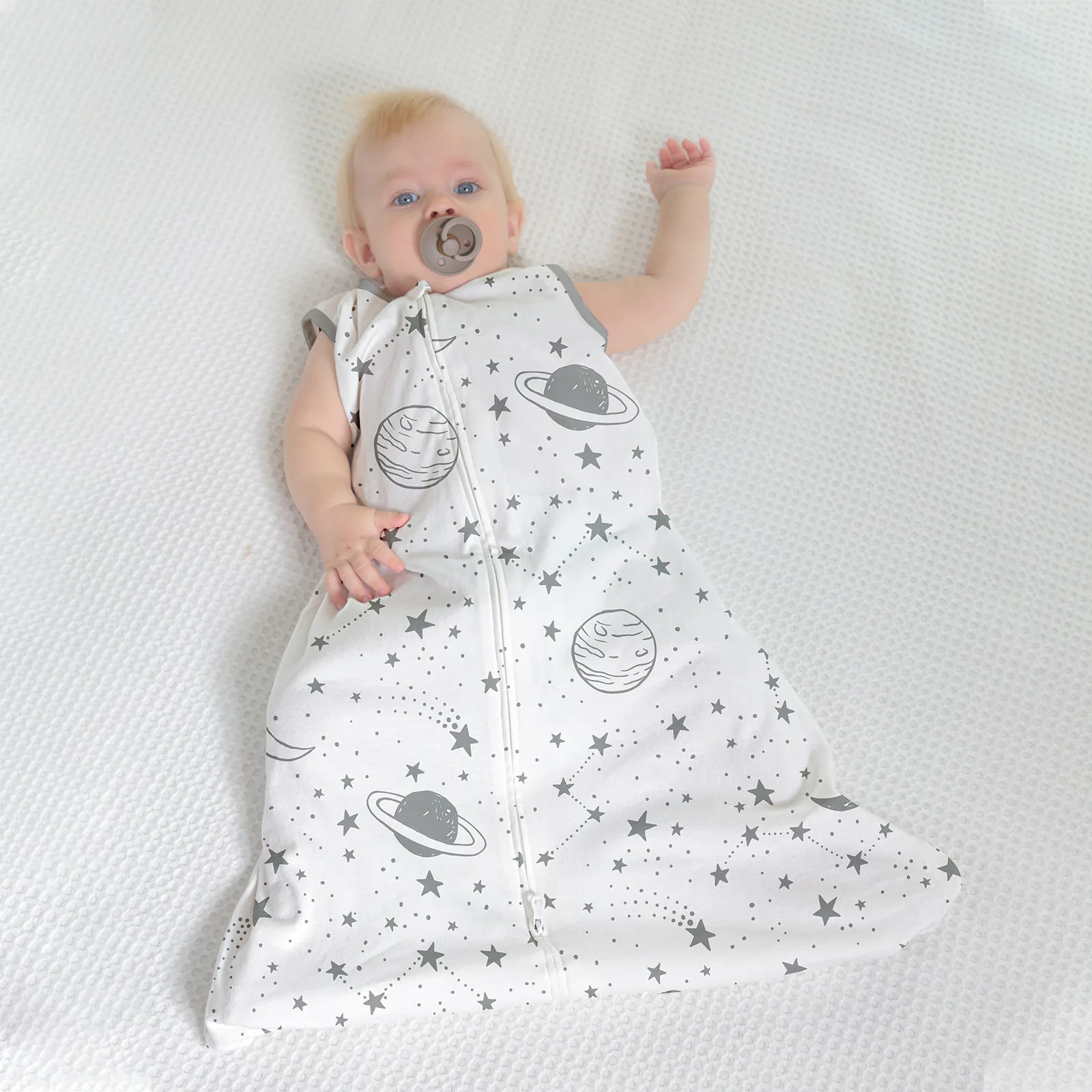 Baby Summer Cotton Sleeping Bags for 0-2Y Infant Wearable Blanket Soft Vest Sleep Sack Sleeveless Pajama Sleepwear for Toddler
Baby Summer Cotton Sleeping Bags for 0-2Y Infant Wearable Blanket Soft Vest Sleep Sack Sleeveless Pajama Sleepwear for Toddler