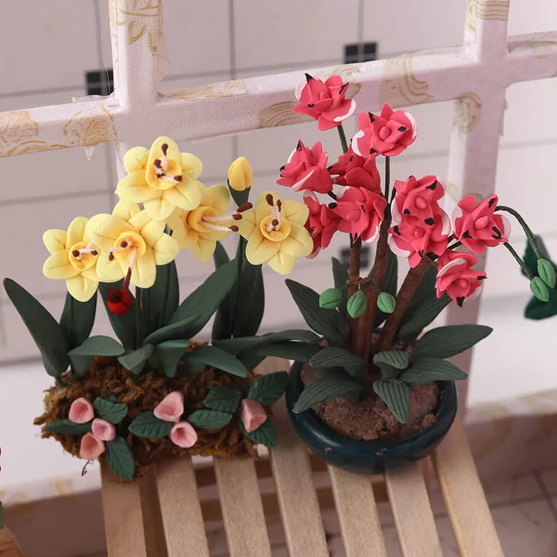1/12 Scale Miniature Flowers Plants Toys Orchid Rose Strawberry Potted Plants Clay Model for 6 Inch Doll House Model Decoration
1/12 Scale Miniature Flowers Plants Toys Orchid Rose Strawberry Potted Plants Clay Model for 6 Inch Doll House Model Decoration