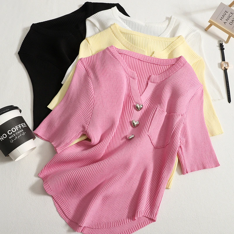 2022 Summer New Korean Version All-match Short Solid Color Knitted Sweater Women's Fashion Simple V-neck Slim Fit Top
2022 Summer New Korean Version All-match Short Solid Color Knitted Sweater Women's Fashion Simple V-neck Slim Fit Top