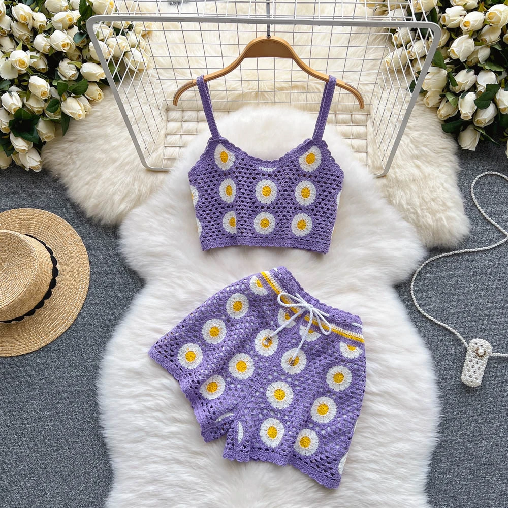 Clothland Hollow Out Women Suit Sleeveless V Neck Crop Top Camis Mini Drawstring Shorts Summer Beach Sexy Two Piece Set TZ475
Clothland Hollow Out Women Suit Sleeveless V Neck Crop Top Camis Mini Drawstring Shorts Summer Beach Sexy Two Piece Set TZ475