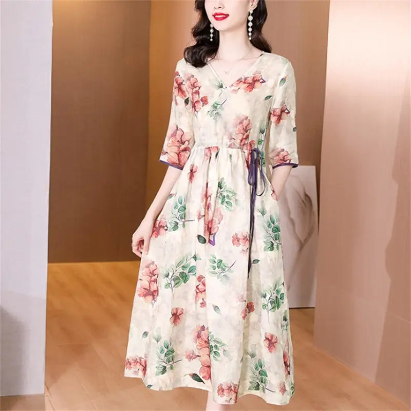 2022 Summer Dress For Middle-Aged Mother Retro Printing Floral Slim Tie Loose Ramie Dress Female Half Sleeve Casual Vestido h189
2022 Summer Dress For Middle-Aged Mother Retro Printing Floral Slim Tie Loose Ramie Dress Female Half Sleeve Casual Vestido h189