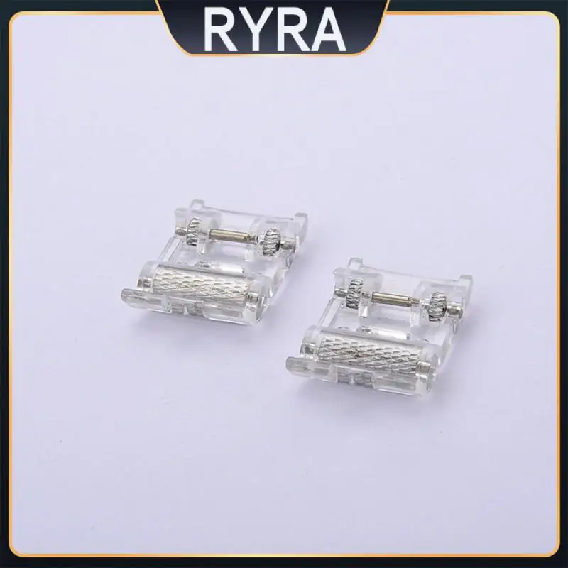 Keyhole Presser Foot Universal Roller Presser Foot Household Sewing Machine Sewing Machine Accessories Sewing Machine Sturdy
Keyhole Presser Foot Universal Roller Presser Foot Household Sewing Machine Sewing Machine Accessories Sewing Machine Sturdy