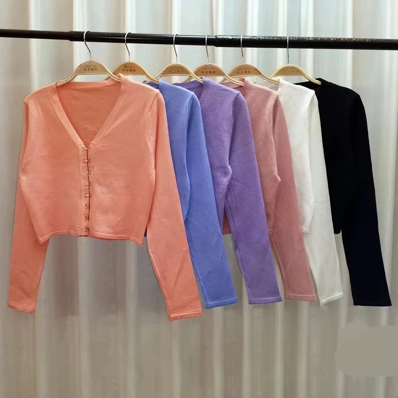 Solid Basic Long Sleeve Womens Tshirt Casual Black White Fashion Crop Top T Shirt Ladies Fashion Korean Tee Shirt 
Solid Basic Long Sleeve Womens Tshirt Casual Black White Fashion Crop Top T Shirt Ladies Fashion Korean Tee Shirt