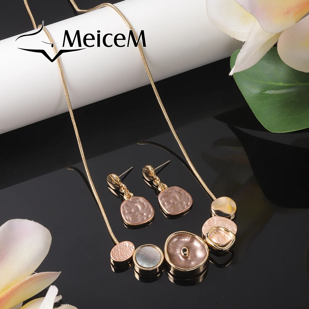 MeiceM Geometry Necklace Cute Accessories Christmas Gifts Ideas Chains Fashion Jewelry Aesthetic Chokers New Necklaces for Women
MeiceM Geometry Necklace Cute Accessories Christmas Gifts Ideas Chains Fashion Jewelry Aesthetic Chokers New Necklaces for Women