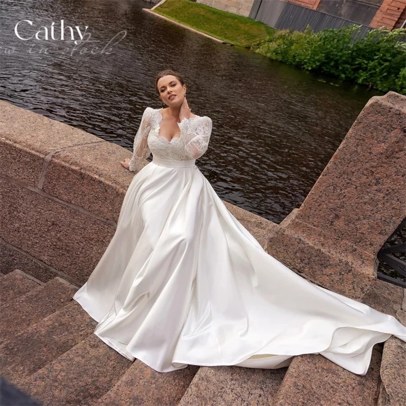 Plus Size Bride Gown Church Wedding Satin Sweep Train Wedding Dresses Lace Appliques Long Sleeve A-line Wedding Gowns for Bride
Plus Size Bride Gown Church Wedding Satin Sweep Train Wedding Dresses Lace Appliques Long Sleeve A-line Wedding Gowns for Bride