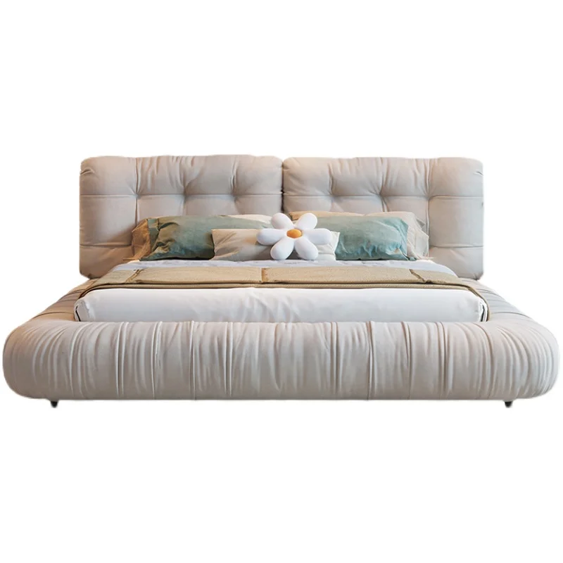 Итальянское облако Frosted двойная кровать светильник Роскошная технология тканевые постельные принадлежности
Итальянское облако Frosted двойная кровать светильник Роскошная технология тканевые постельные принадлежности