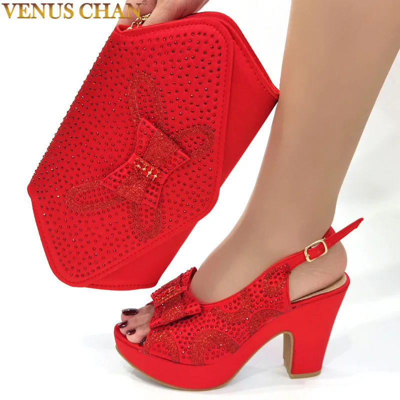 Venus Chan 2022 Red Color Shiny Retro Alloy Mosaic Rhinestone Accessories Ladies Shoes and Bag Set for Party Wedding
Venus Chan 2022 Red Color Shiny Retro Alloy Mosaic Rhinestone Accessories Ladies Shoes and Bag Set for Party Wedding