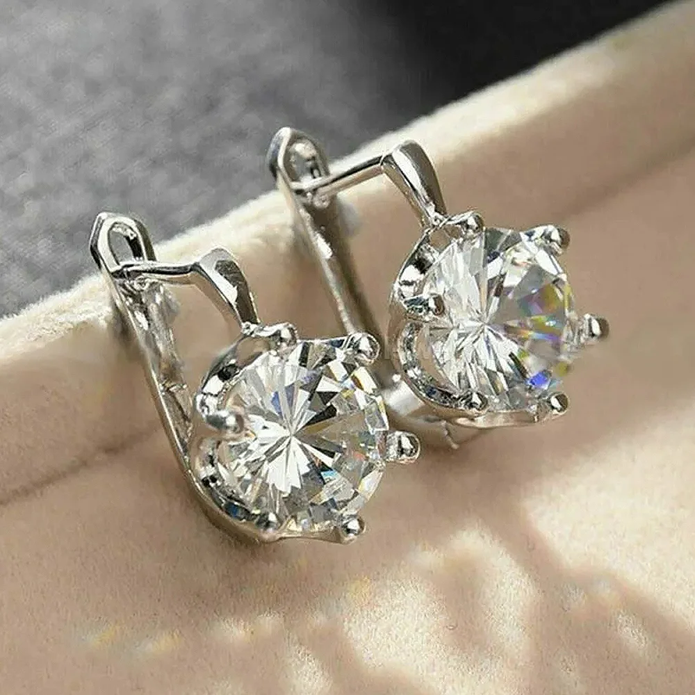 CAOSHI Delicate Female Hoop Earrings With Round Shape Zirconia Silver Color Bridal Wedding Accessories Exquisite Design Jewelry
CAOSHI Delicate Female Hoop Earrings With Round Shape Zirconia Silver Color Bridal Wedding Accessories Exquisite Design Jewelry