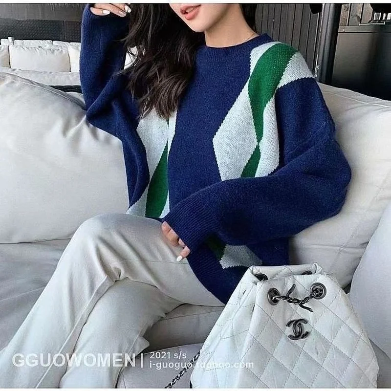 Autumn and Winter The New Women Winter Sweater Clothes Set Color Contrast Korean Version Western Style Hedging Long Sleeve
Autumn and Winter The New Women Winter Sweater Clothes Set Color Contrast Korean Version Western Style Hedging Long Sleeve