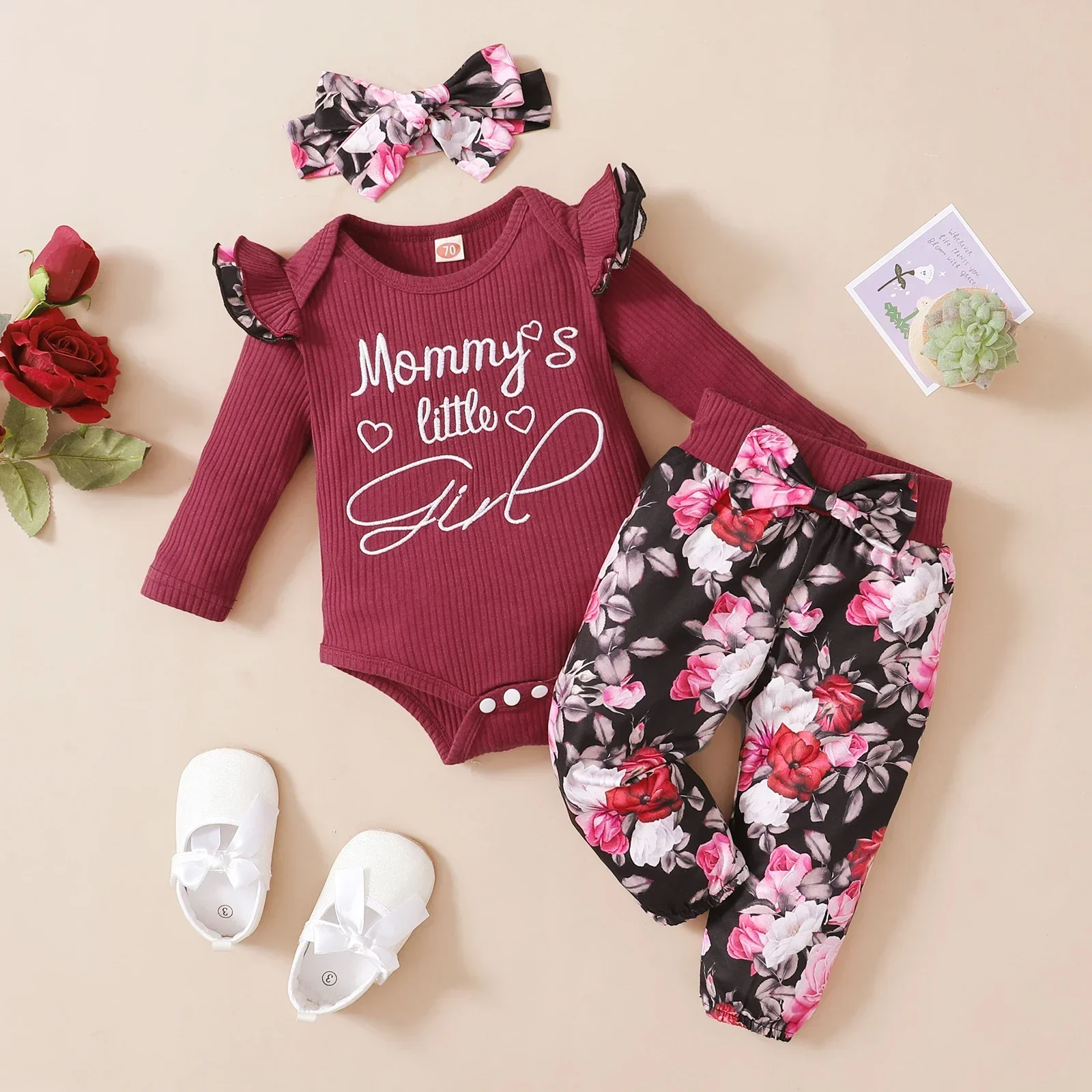 Infant Baby Girl Clothes Set Letter Print Flying Sleeve Ribbed Jumpsuit Flowers Bow Trousers Headband Newborn Clothing Suit
Infant Baby Girl Clothes Set Letter Print Flying Sleeve Ribbed Jumpsuit Flowers Bow Trousers Headband Newborn Clothing Suit