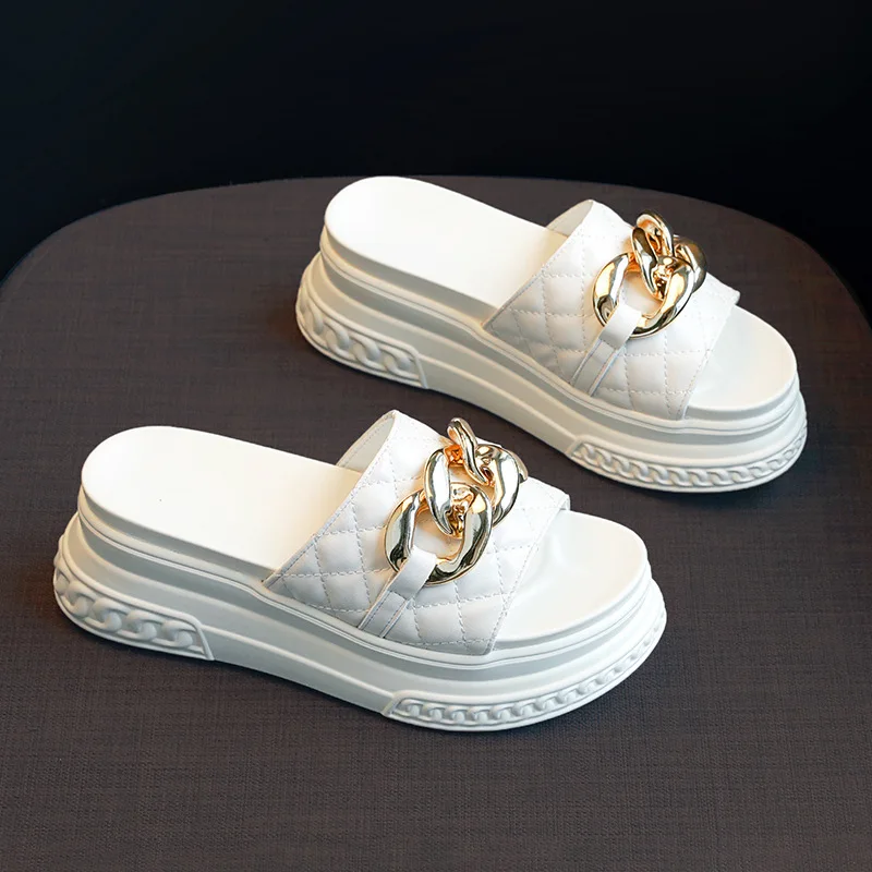 2022 New Women Sandals Summer Gladiator Platform Wedge Ladies Shoes Fashion Chain Thick Sole Leisure Slippers Large Size 35~40
2022 New Women Sandals Summer Gladiator Platform Wedge Ladies Shoes Fashion Chain Thick Sole Leisure Slippers Large Size 35~40