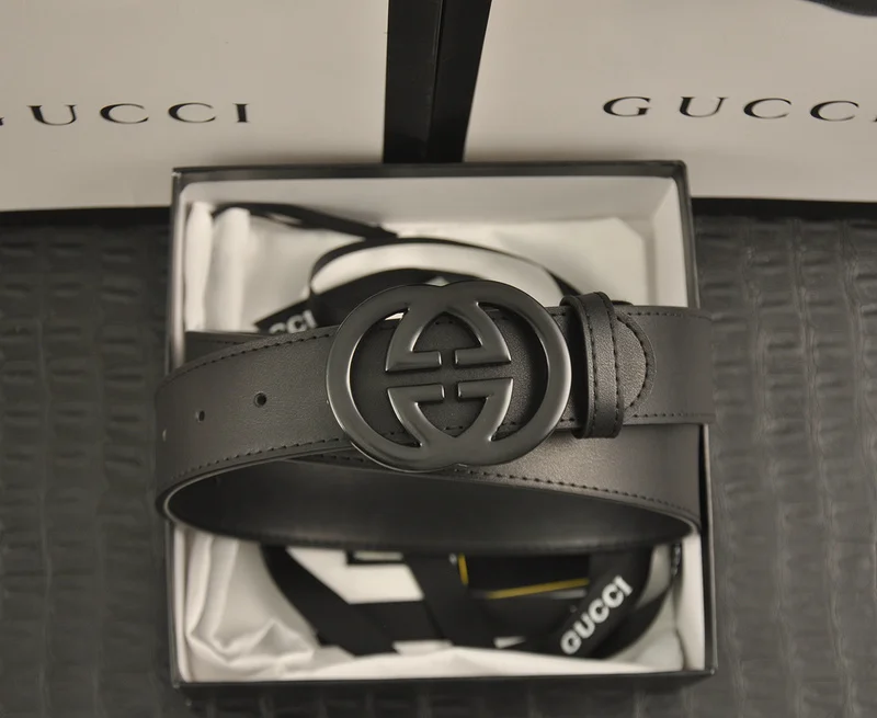 Новый женский модный кожаный ремень с пряжкой ремни для женщин и мужчин поясной ремень с тонкой черной пряжкой кожаный ремень K19
Новый женский модный кожаный ремень с пряжкой ремни для женщин и мужчин поясной ремень с тонкой черной пряжкой кожаный ремень K19