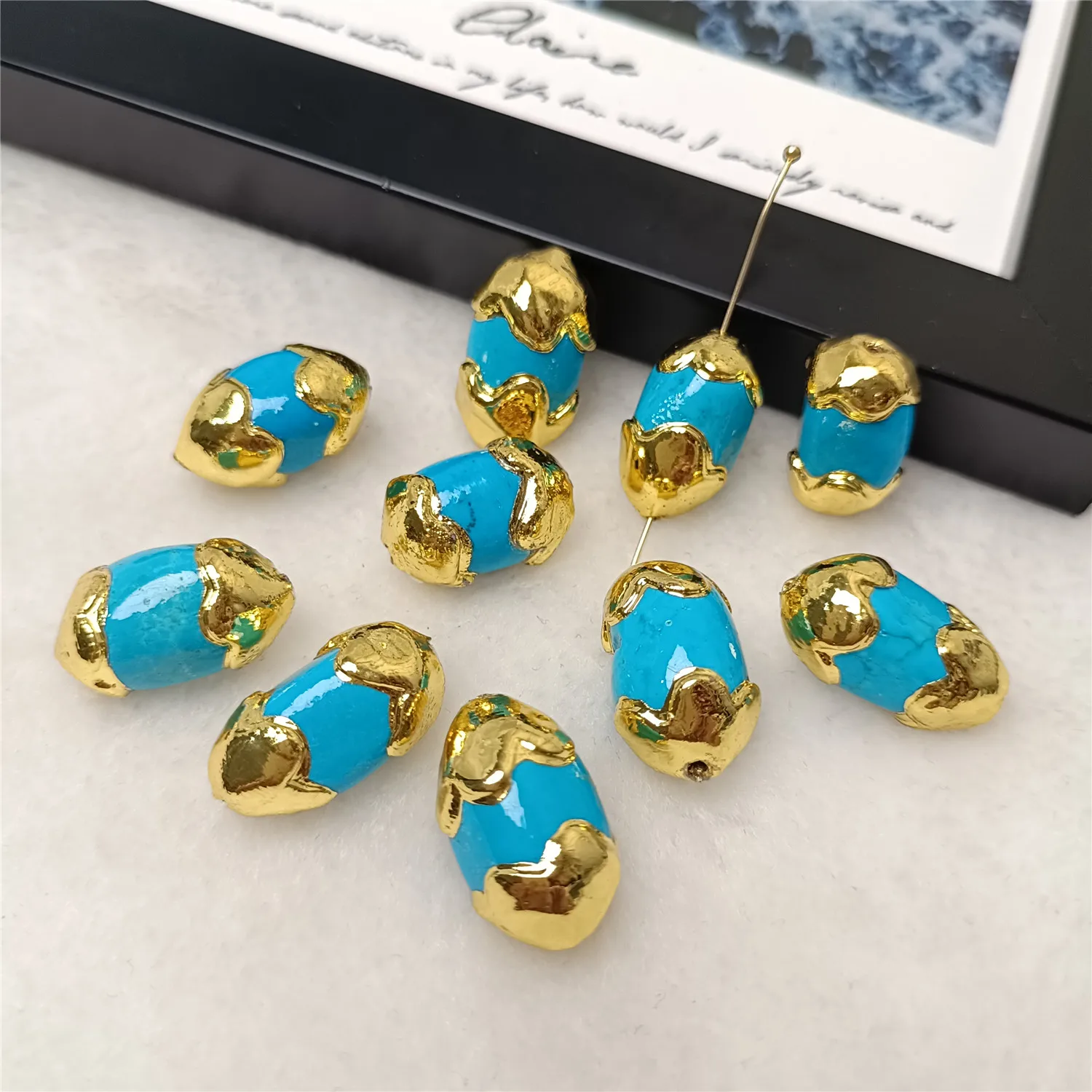 10pcs/batch Electroplating Turquoise with Bead Spacer Ladies DIY Necklace, Bracelet, Earrings Jewelry Accessories Wholesale
10pcs/batch Electroplating Turquoise with Bead Spacer Ladies DIY Necklace, Bracelet, Earrings Jewelry Accessories Wholesale